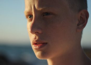 Dealing With Difficulties In Life? Throwing In The Towel Is Not An Option