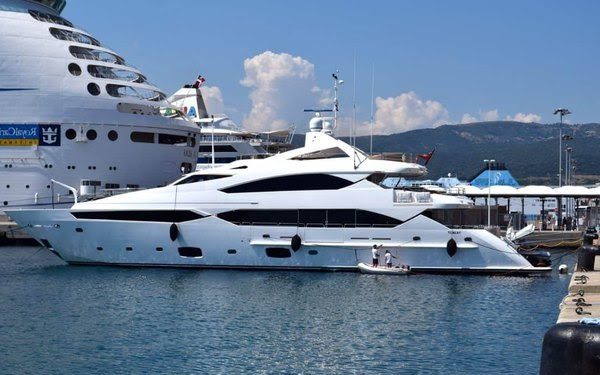 Travel the World a Little Differently With These Boss Tips